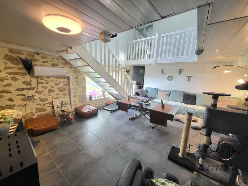 Maison ancienne - 235 m² - 9 pièces