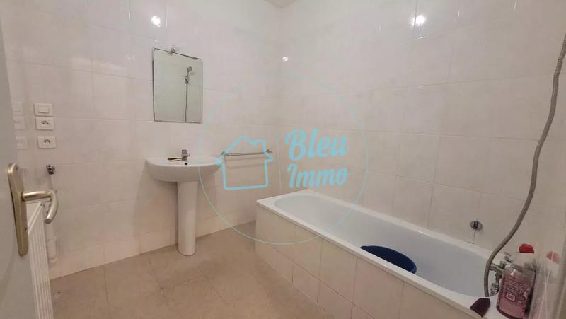 Immeuble - 450 m² - 16 pièces