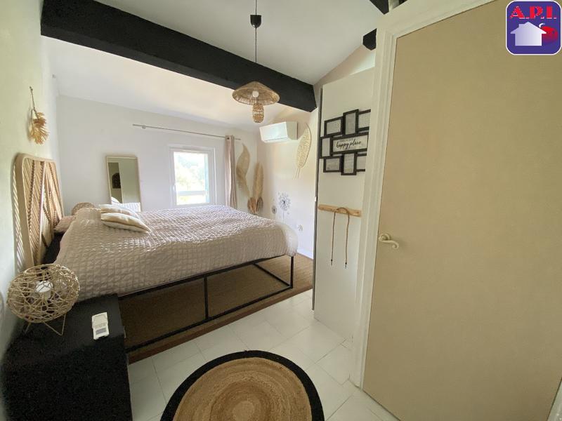 Maison - 195 m² - 7 pièces