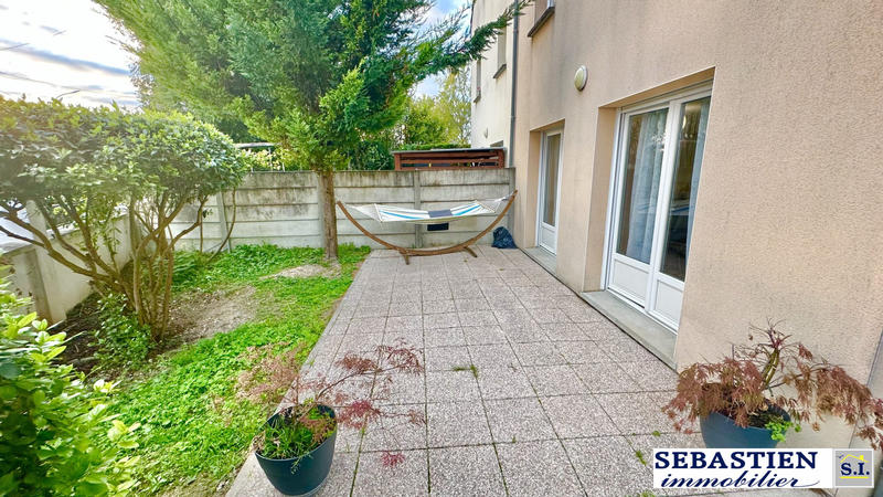 Maison - 121 m² - 6 pièces