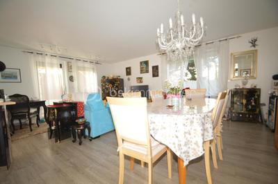 Villa - 85 m² - 4 pièces