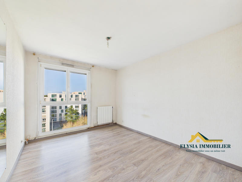 Appartement - 122 m² - 5 pièces