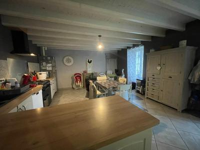 Maison de village - 141 m² - 5 pièces