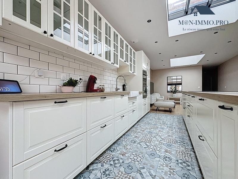 Maison - 158 m² - 6 pièces