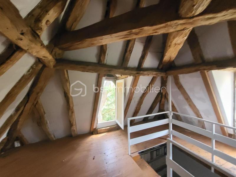 Château - 919 m² - 32 pièces