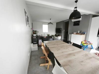 Maison - 84 m² - 4 pièces