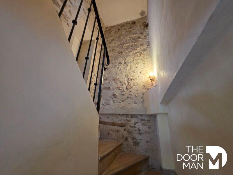 Maison - 163 m² - 6 pièces