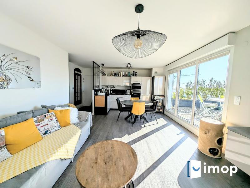 Appartement - 80 m² - 4 pièces