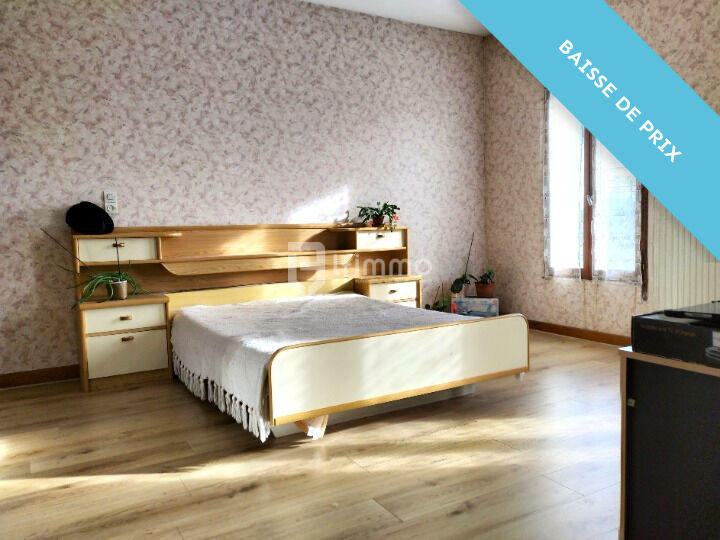 Maison en pierre - 212 m² - 7 pièces