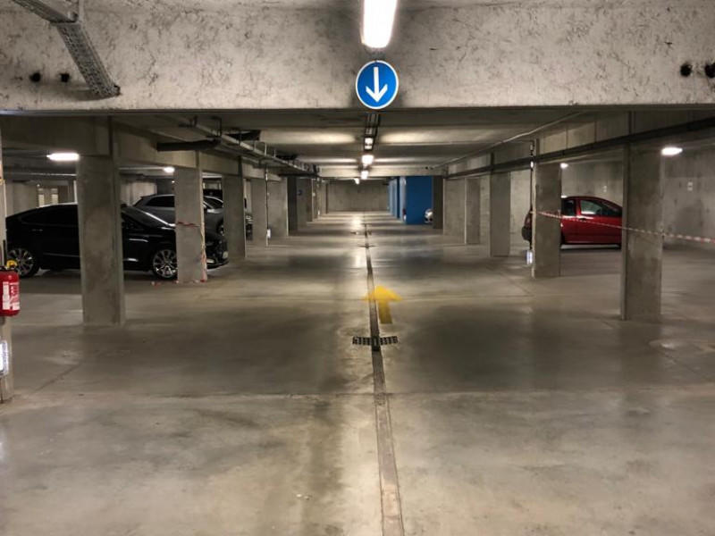 Parking - 10 m²