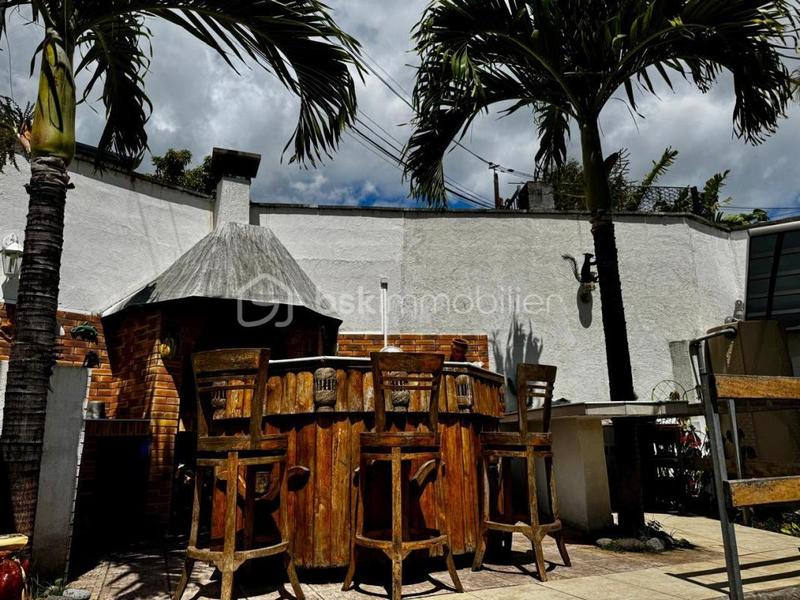 Maison traditionnelle - 115 m² - 4 pièces