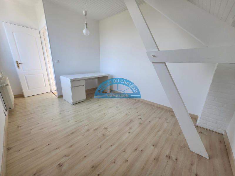 Maison - 136 m² - 7 pièces