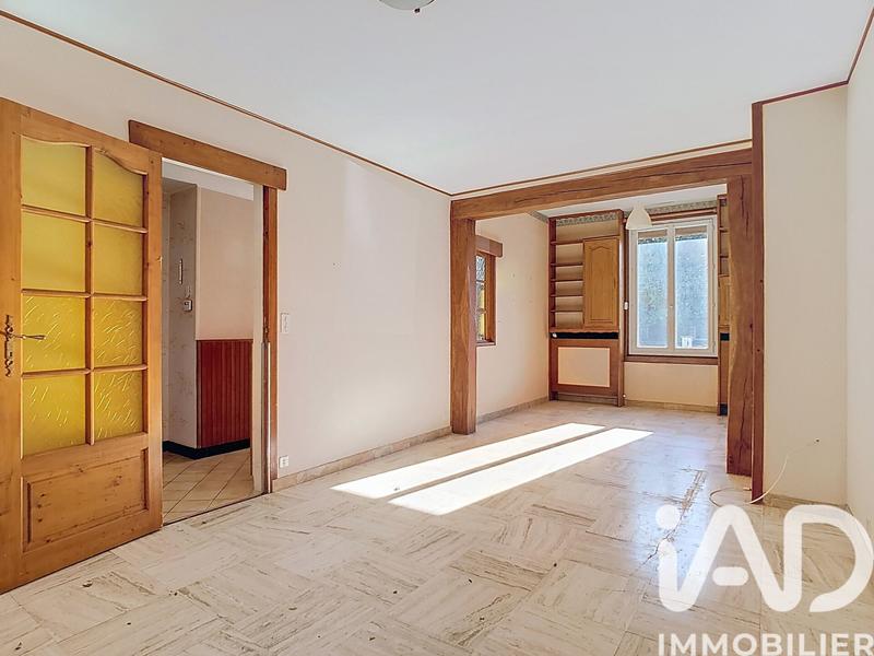 Maison - 142 m² - 7 pièces