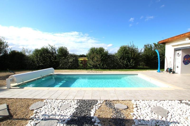 Maison - 150 m² - 5 pièces