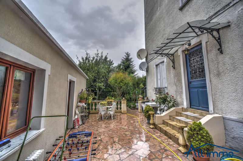 Appartement - 105 m² - 4 pièces