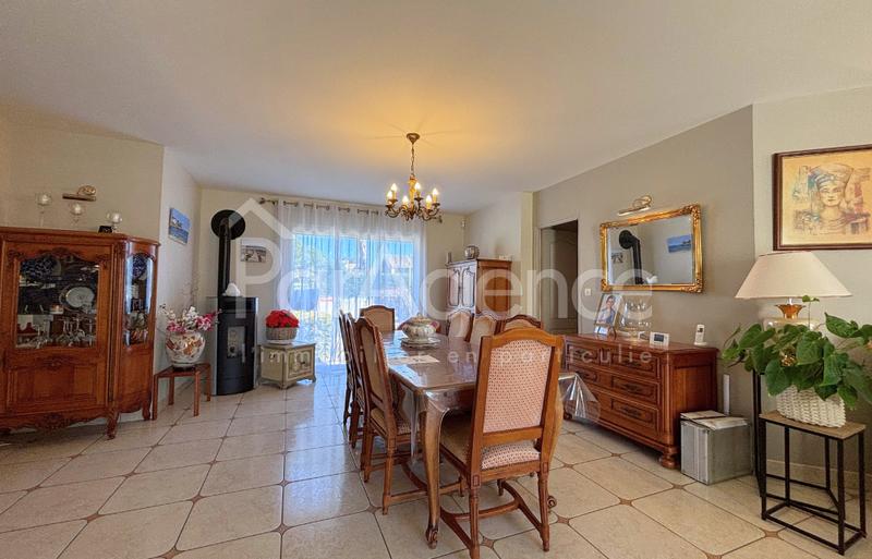 Maison - 143 m² - 4 pièces