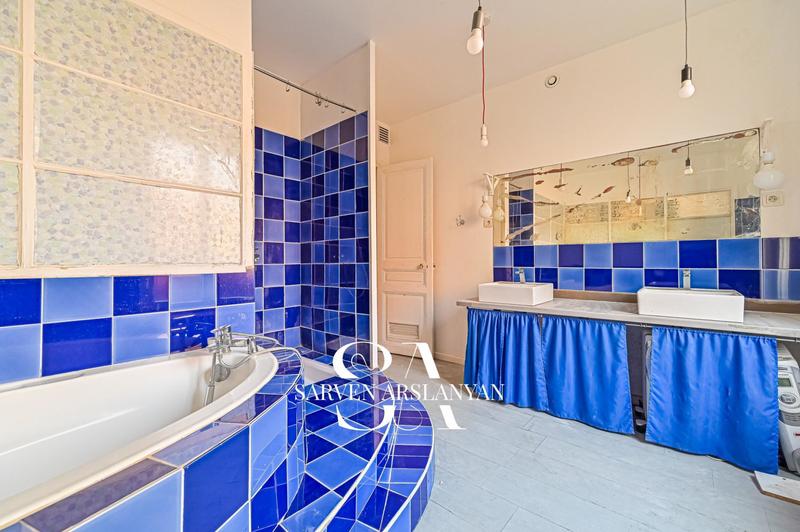 Appartement - 105 m² - 4 pièces