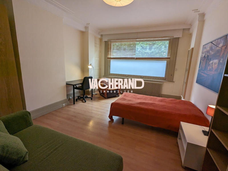 Appartement - 126 m² - 5 pièces