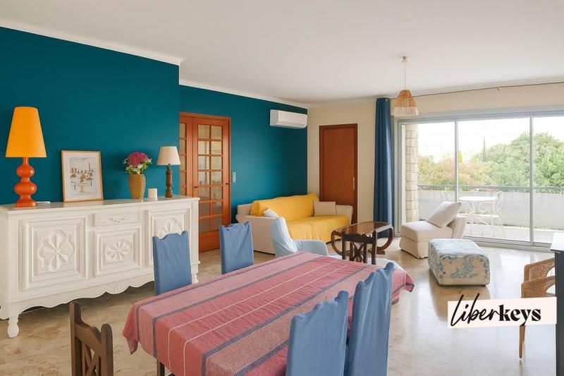 Maison - 256 m² - 6 pièces