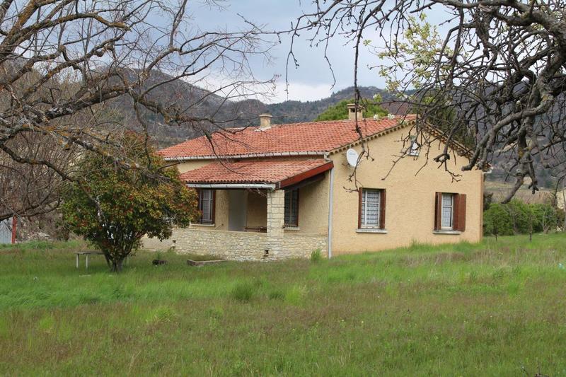 Maison - 96 m² - 4 pièces