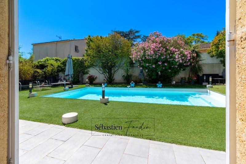 Maison - 162 m² - 5 pièces