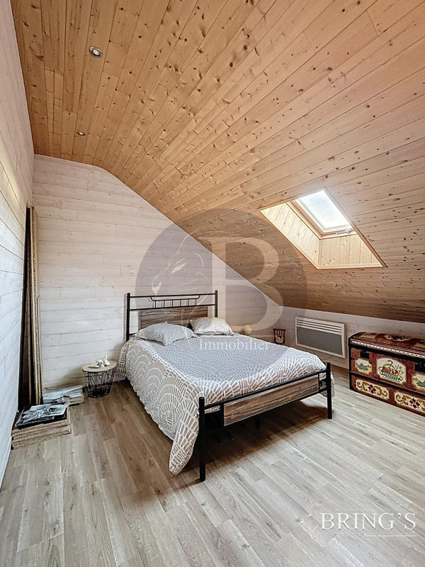 Maison - 133 m² - 6 pièces