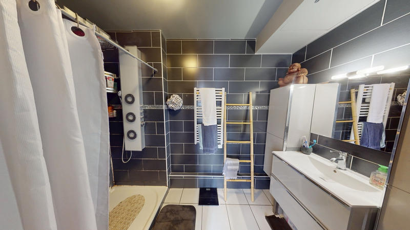 Maison - 103 m² - 4 pièces