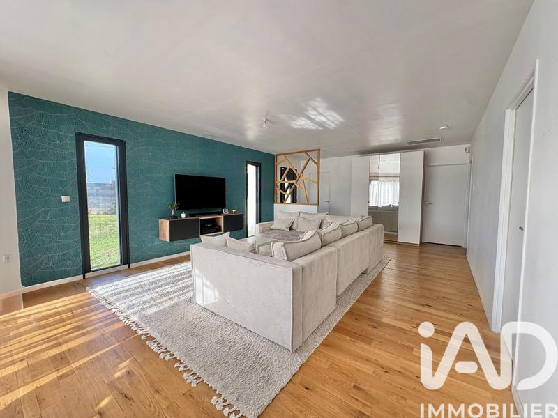 Maison - 177 m² - 6 pièces