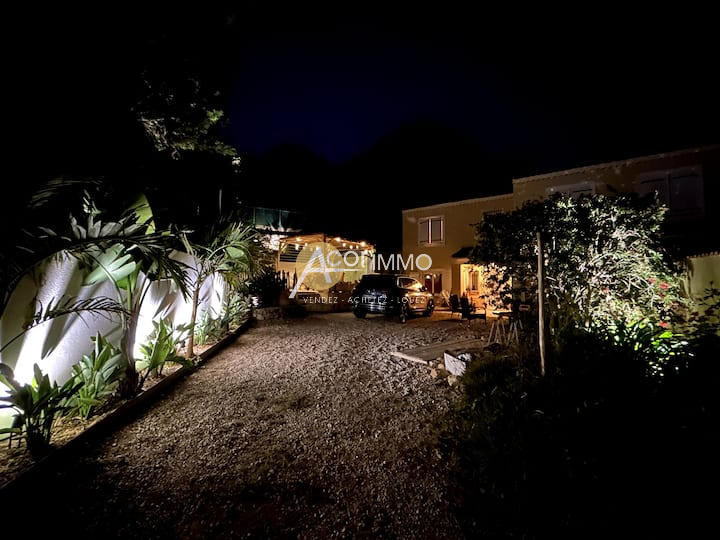 Appartement - 65 m² - 4 pièces