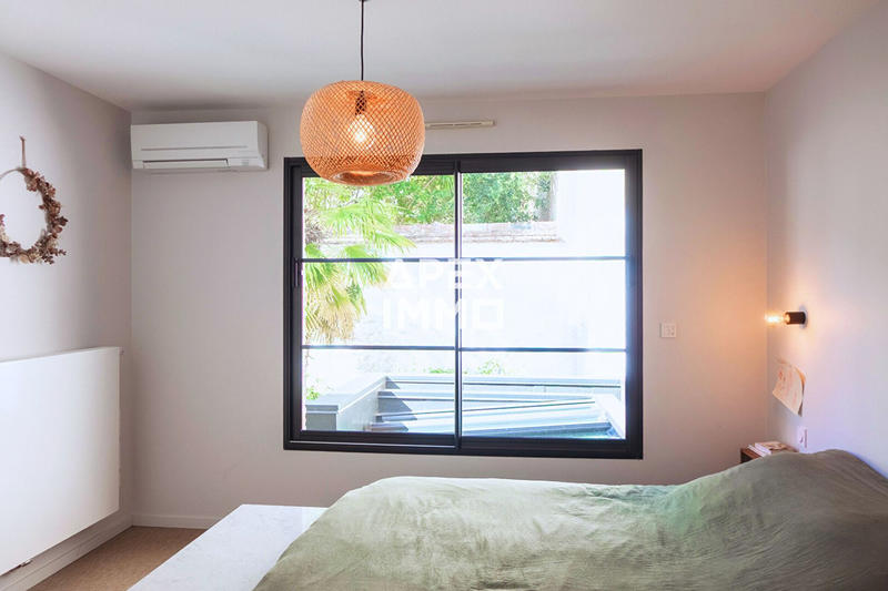 Maison d'architecte - 180 m² - 8 pièces