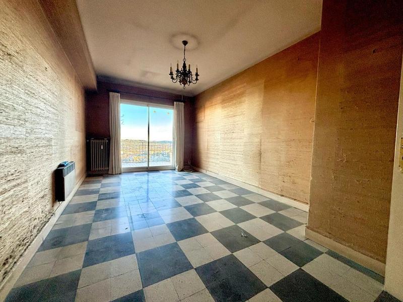 Appartement - 75 m² - 3 pièces