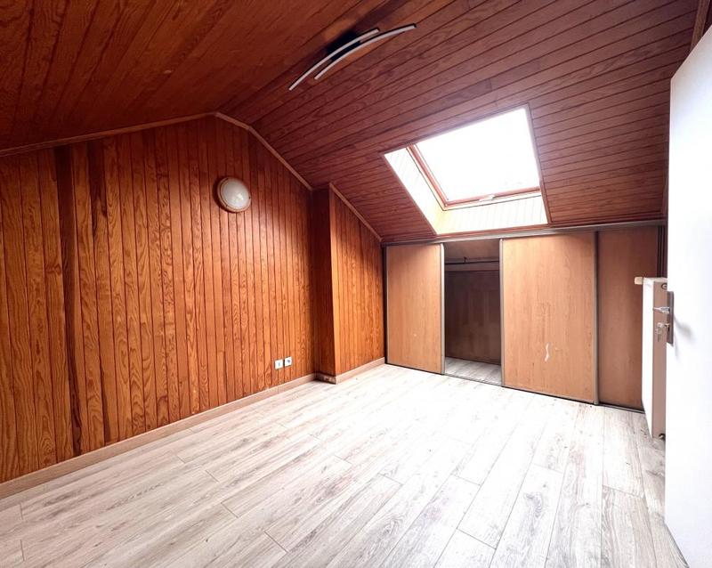 Pavillon - 190 m² - 9 pièces