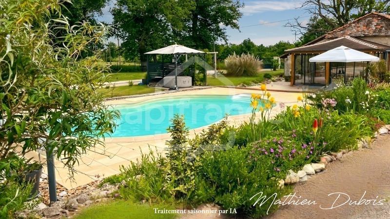 Maison - 167 m² - 8 pièces