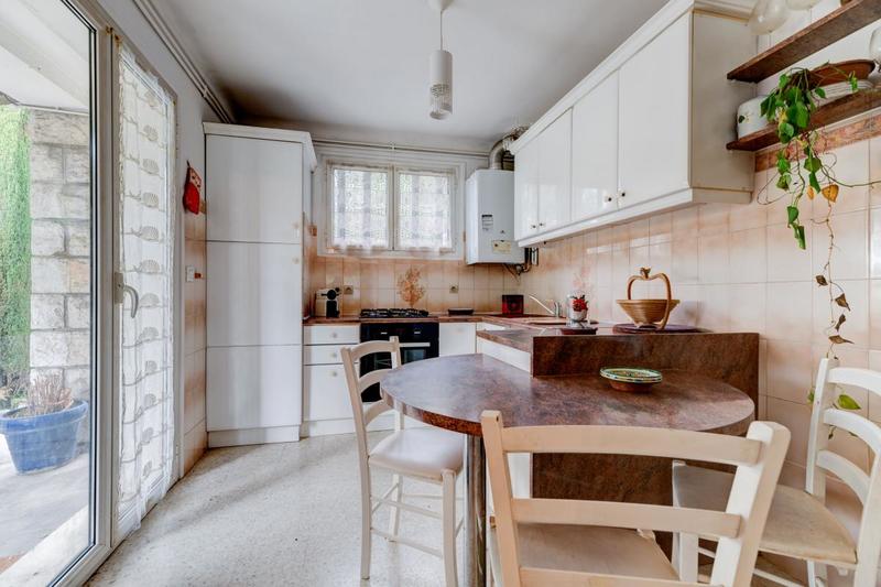 Maison - 86 m² - 4 pièces