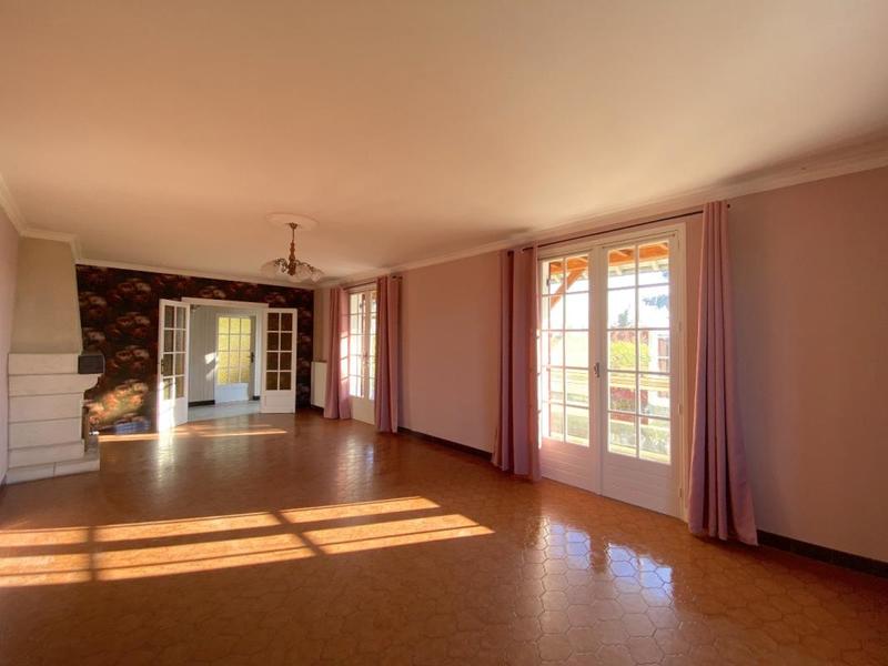 Maison - 140 m² - 8 pièces