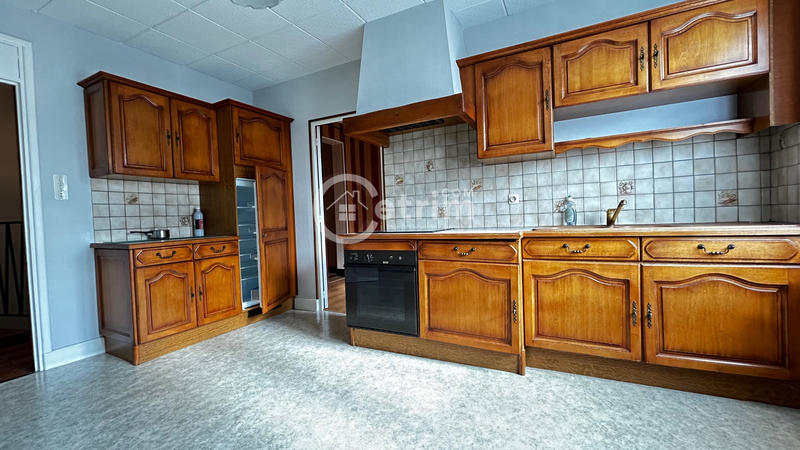 Maison - 120 m² - 6 pièces