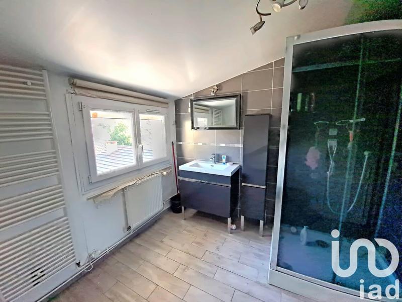 Maison - 111 m² - 6 pièces