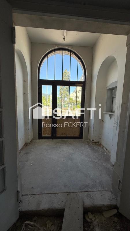 Local commercial - 220 m² - 3 pièces