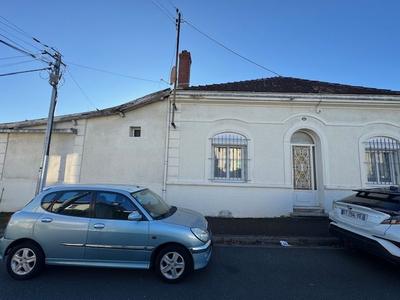 Maison - 158 m² - 7 pièces