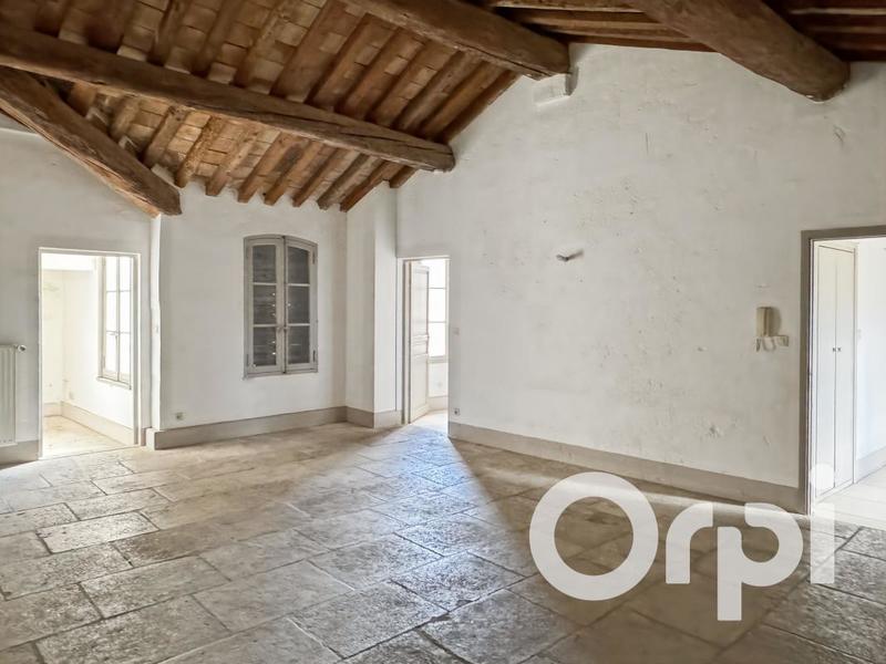 Appartement - 80 m² - 3 pièces