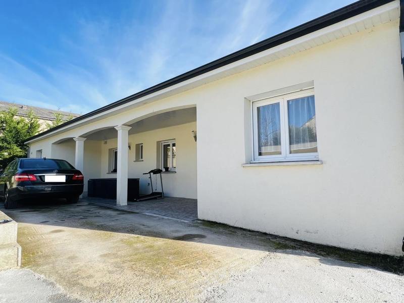 Pavillon - 155 m² - 6 pièces