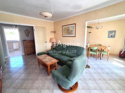 Appartement - 75 m² - 4 pièces