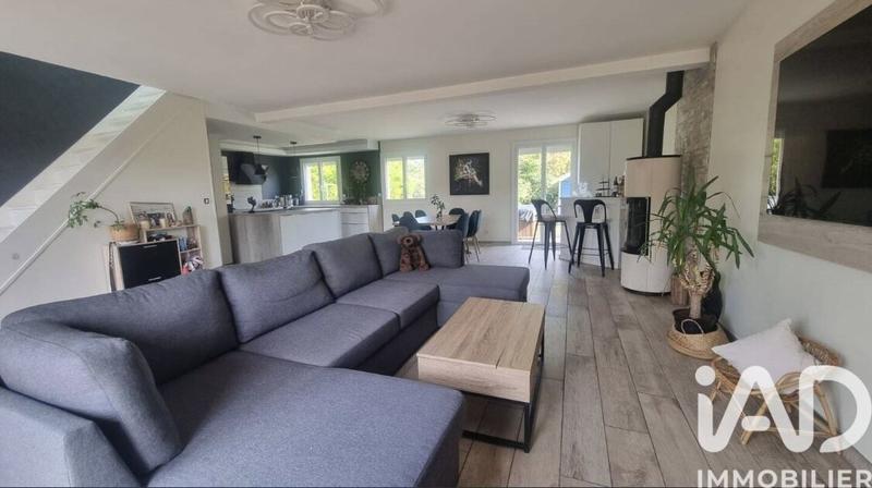 Maison - 156 m² - 7 pièces