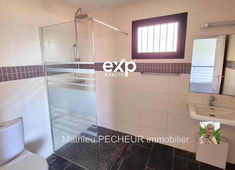 Villa - 107 m² - 4 pièces