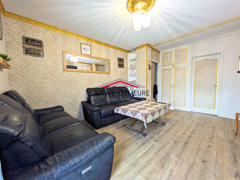 Appartement - 72 m² - 5 pièces