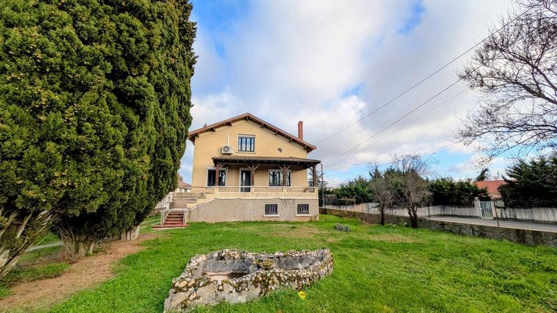 Villa - 150 m² - 6 pièces