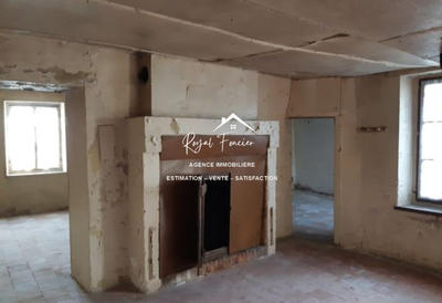 Maison ancienne - 140 m² - 7 pièces