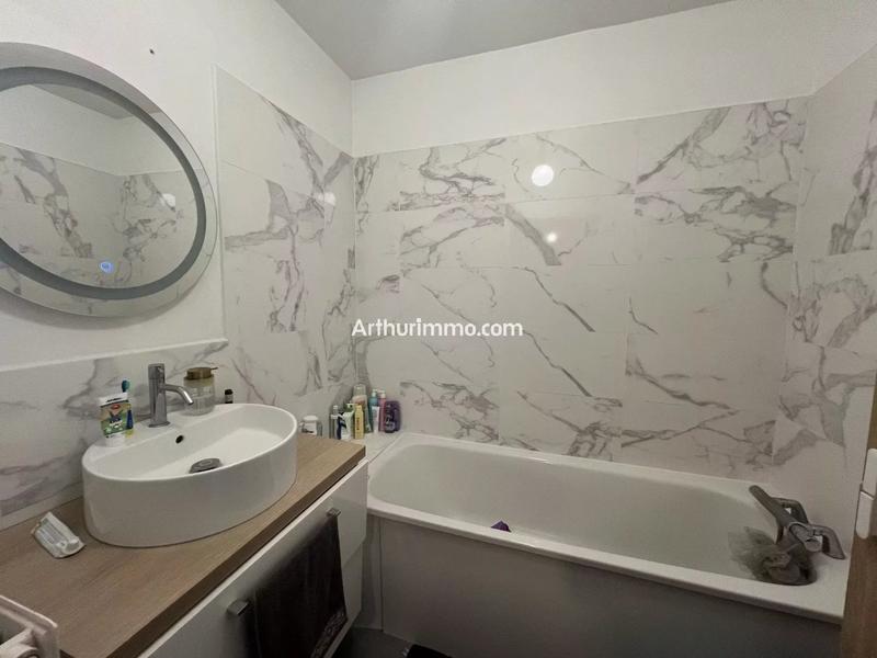 Appartement - 75 m² - 4 pièces