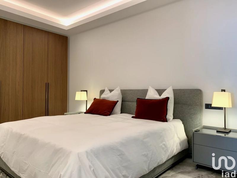 Appartement - 220 m² - 4 pièces