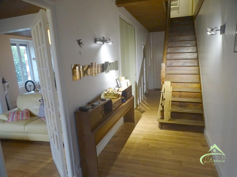 Maison ancienne - 179 m² - 7 pièces